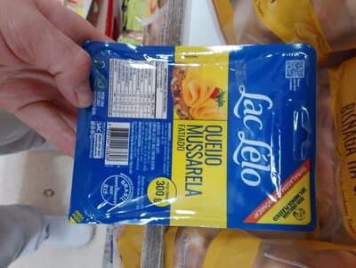 Queijo Mussarela Fatiado